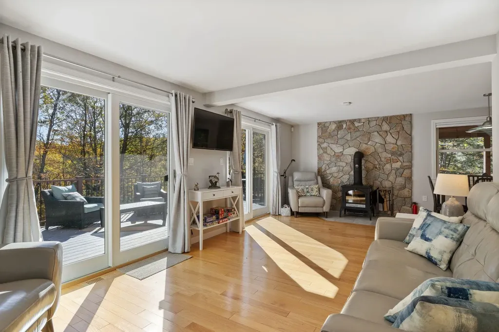 344 Chalk Pond Road Newbury NH 03255