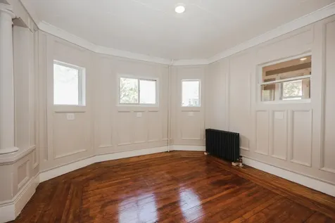 107 Arlington Street Manchester NH 03104