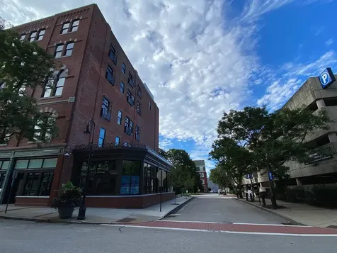 83 Hanover Street Manchester NH 03101