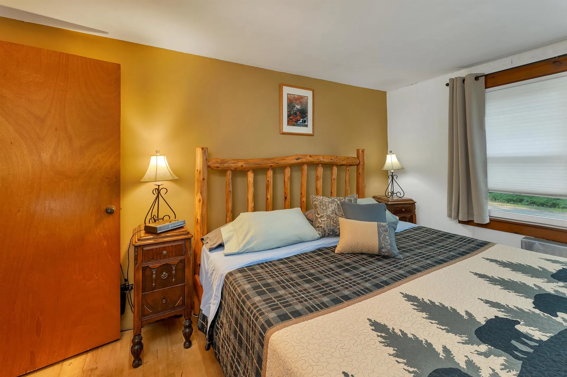 23 Oakes Street Woodstock NH 03262