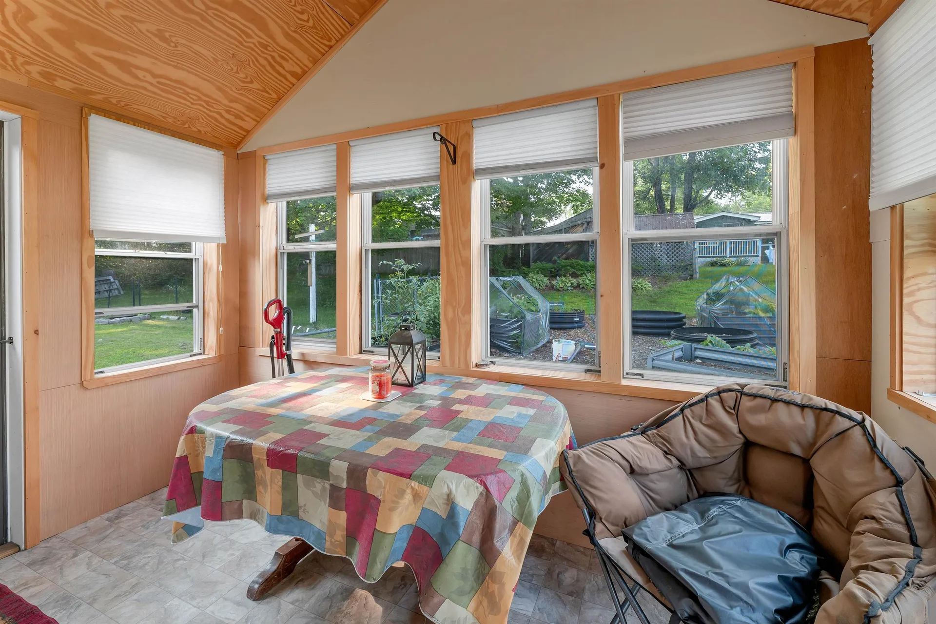 23 Oakes Street Woodstock NH 03262