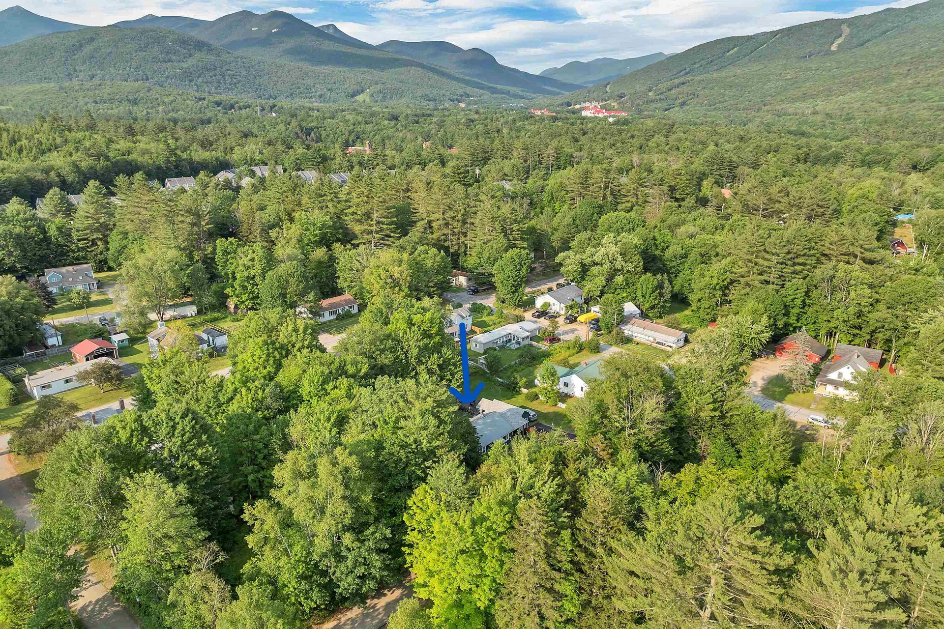 23 Oakes Street Woodstock NH 03262