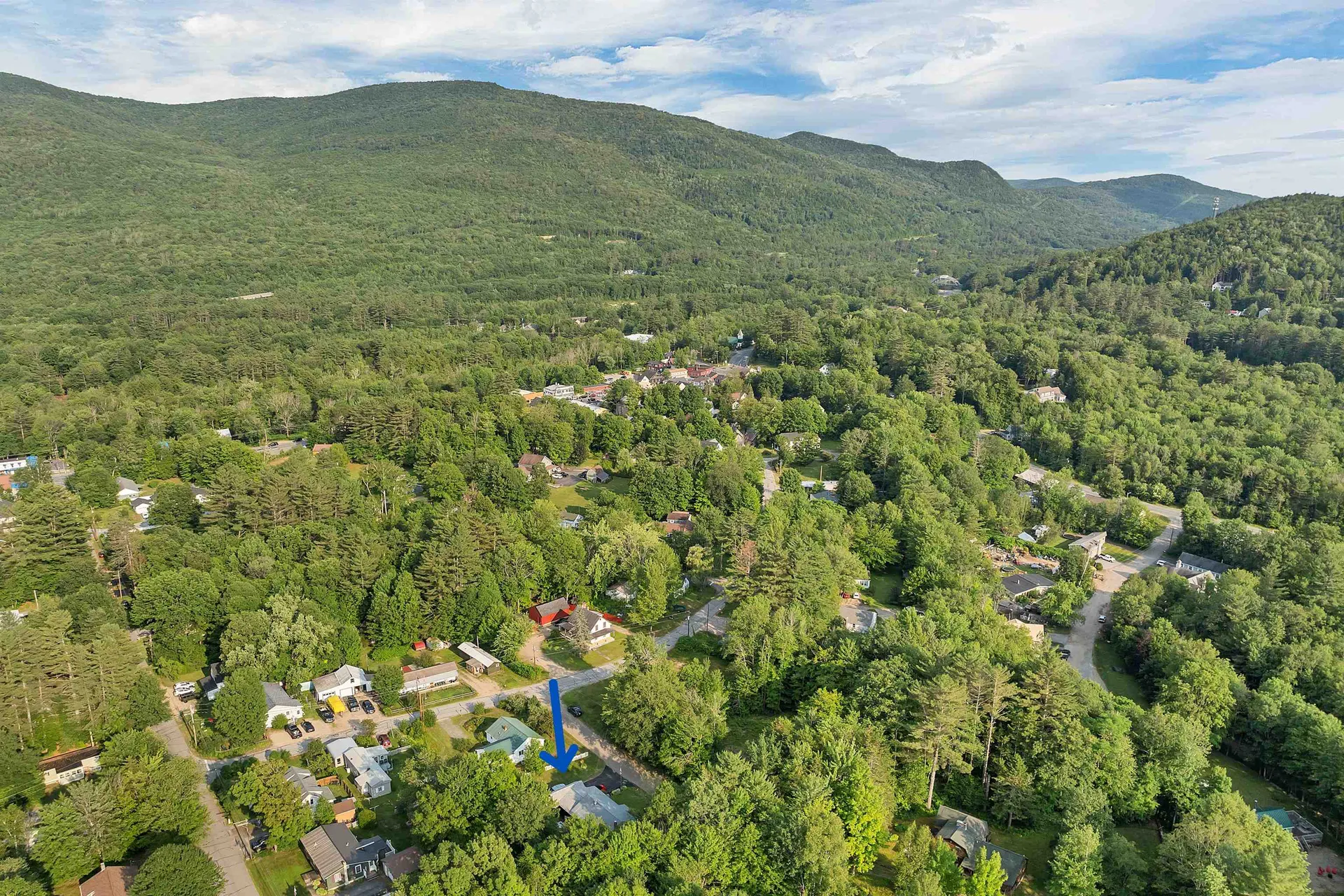 23 Oakes Street Woodstock NH 03262