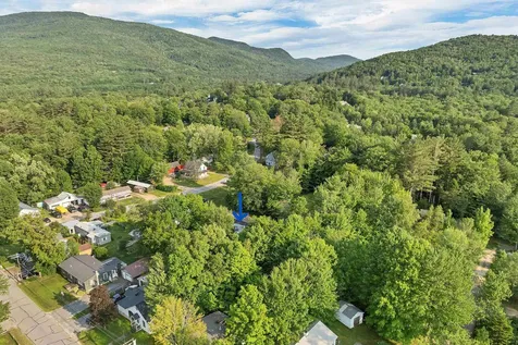 23 Oakes Street Woodstock NH 03262