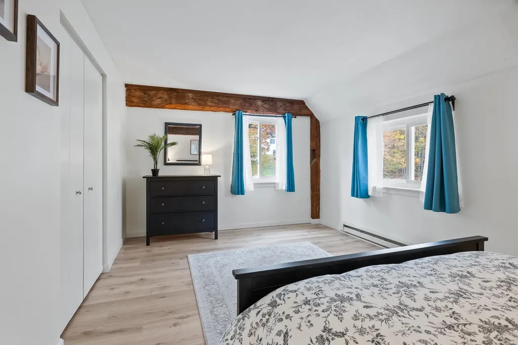 11 Marsten Lane Enfield NH 03748