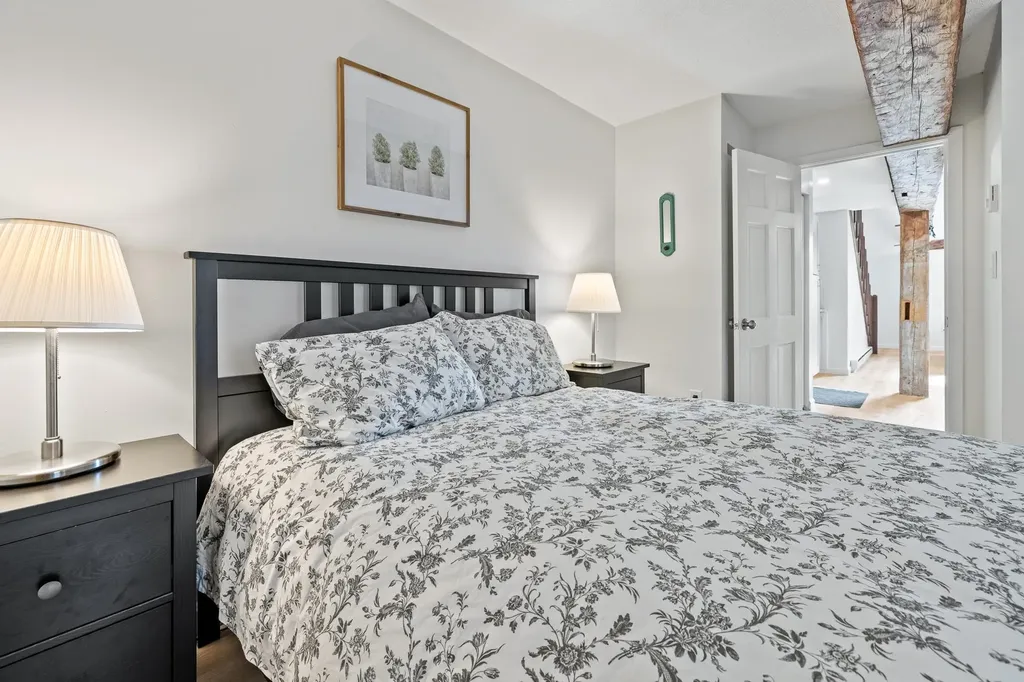 11 Marsten Lane Enfield NH 03748