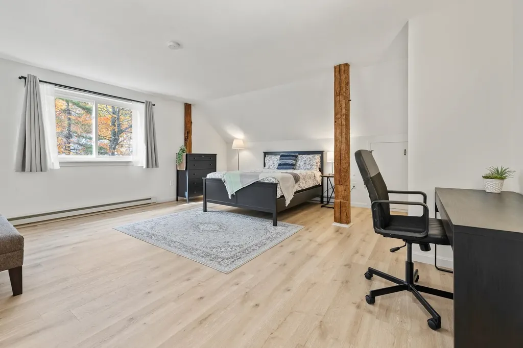 11 Marsten Lane Enfield NH 03748