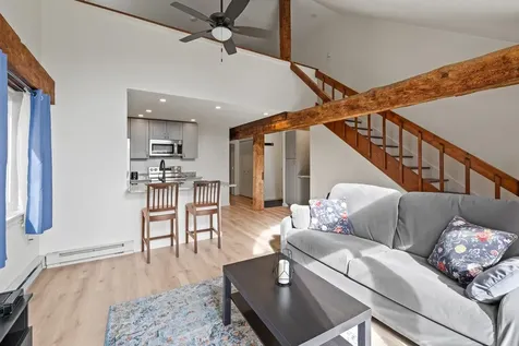 11 Marsten Lane Enfield NH 03748