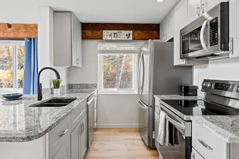 11 Marsten Lane Enfield NH 03748