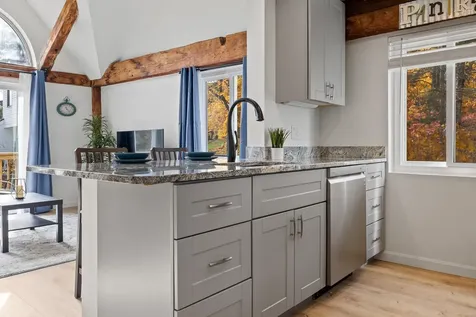 11 Marsten Lane Enfield NH 03748