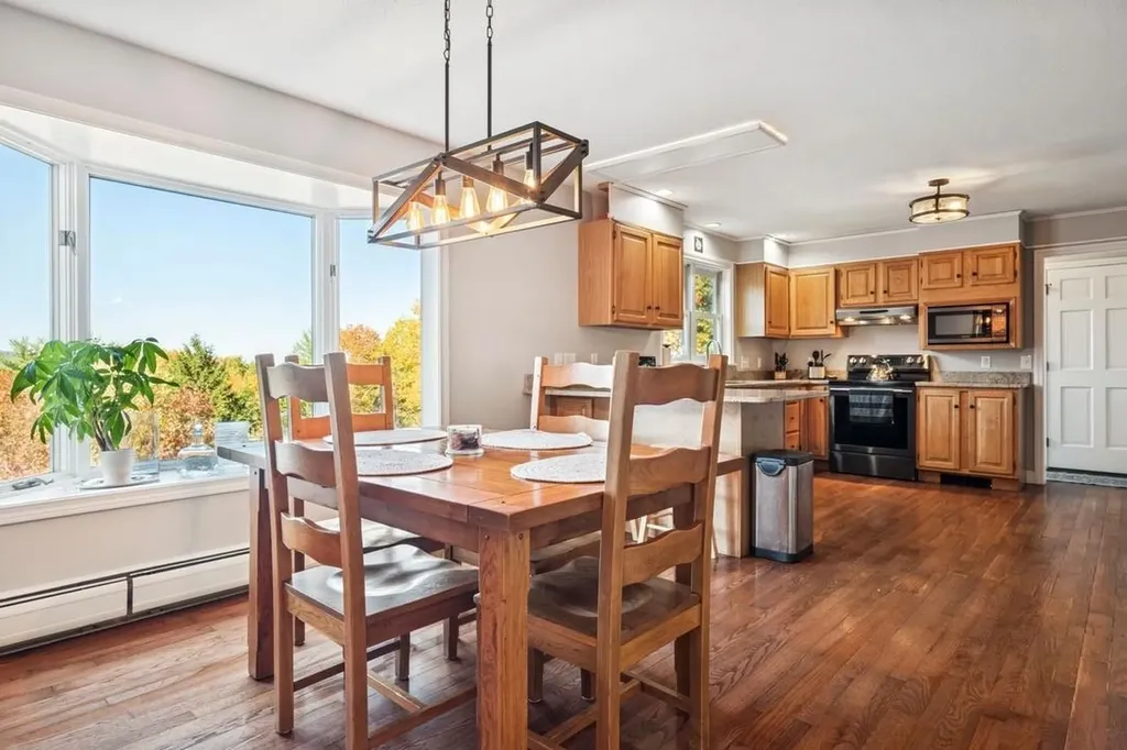 16 Cherry Hill Road Claremont NH 03743