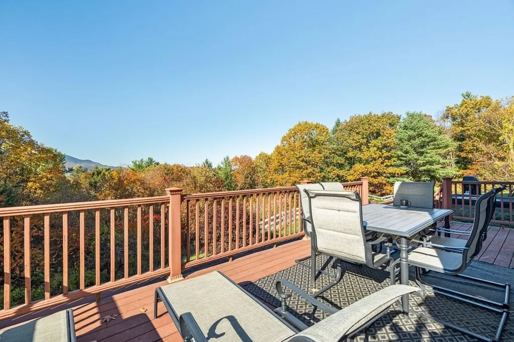 16 Cherry Hill Road Claremont NH 03743