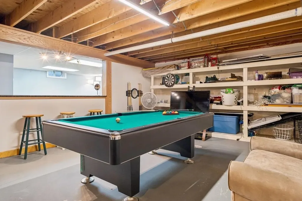 16 Cherry Hill Road Claremont NH 03743