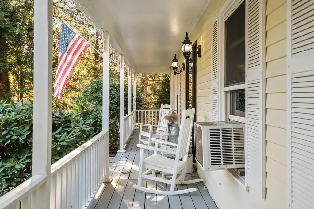 16 Cherry Hill Road Claremont NH 03743