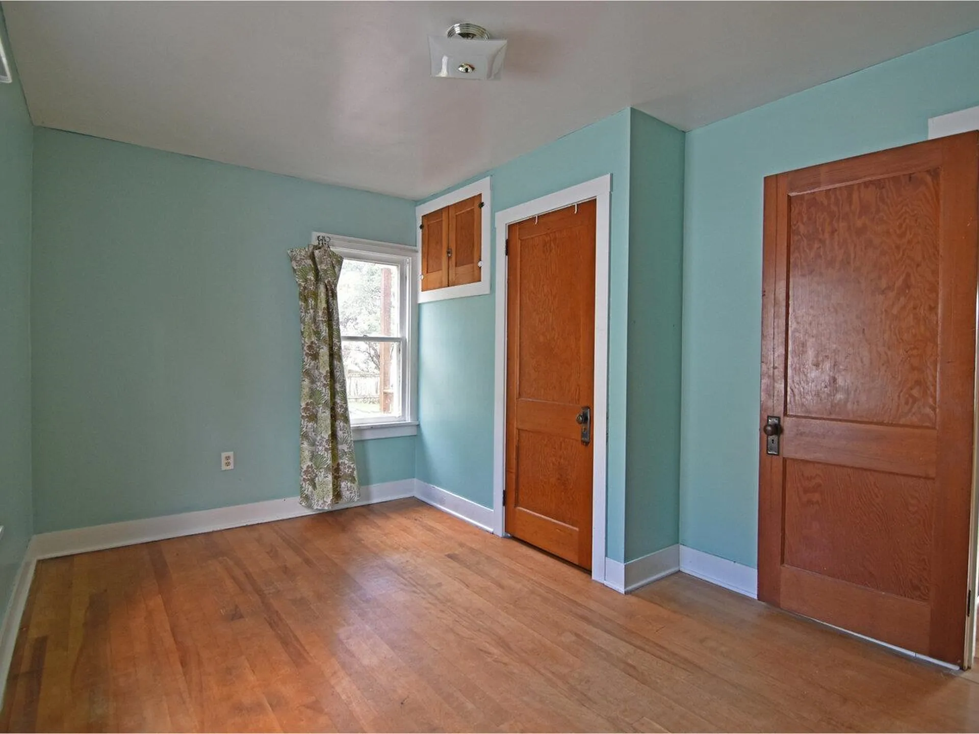 34 Hoover Street Burlington VT 05401