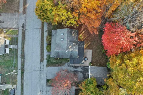 17 Rowell Street Laconia NH 03246