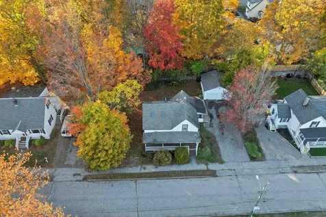 17 Rowell Street Laconia NH 03246