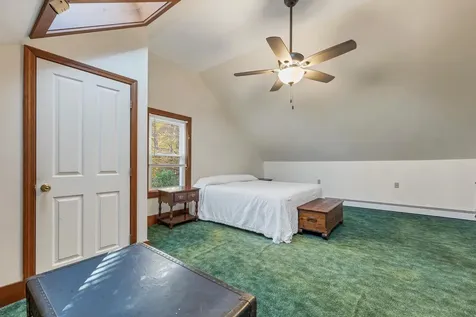 17 Rowell Street Laconia NH 03246