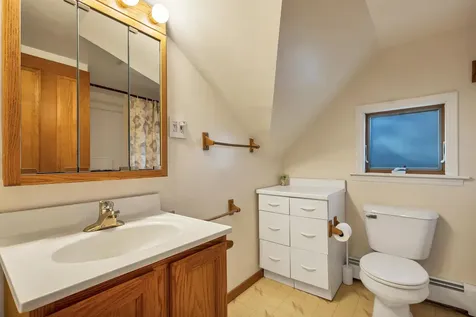 17 Rowell Street Laconia NH 03246