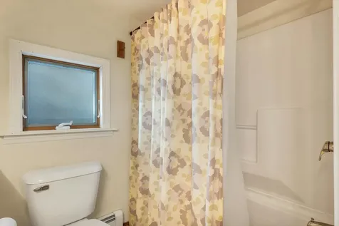 17 Rowell Street Laconia NH 03246