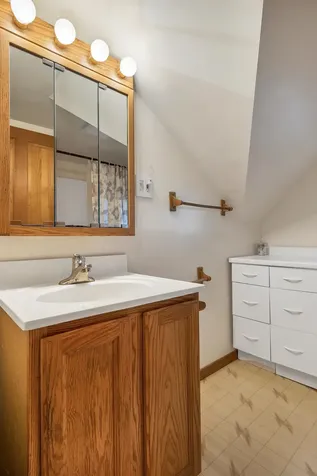 17 Rowell Street Laconia NH 03246