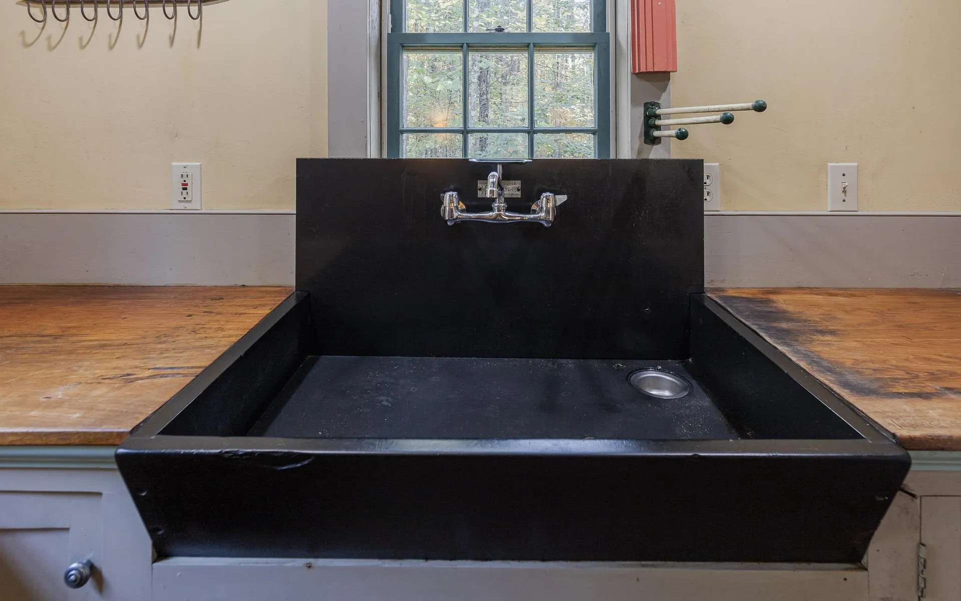 94 Cold Pond Road Acworth NH 03601