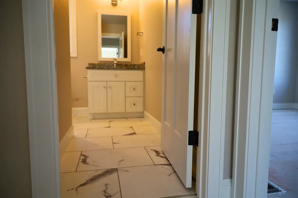 79 Wilderness Drive Nashua NH 03062