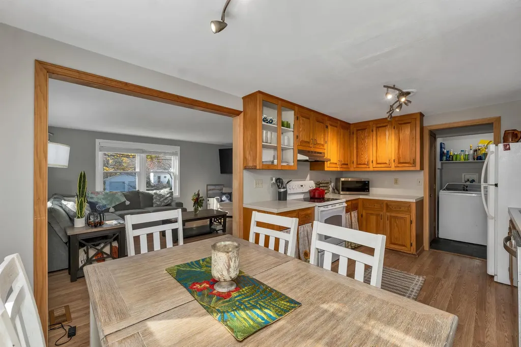 179 Stage Road Nottingham NH 03290