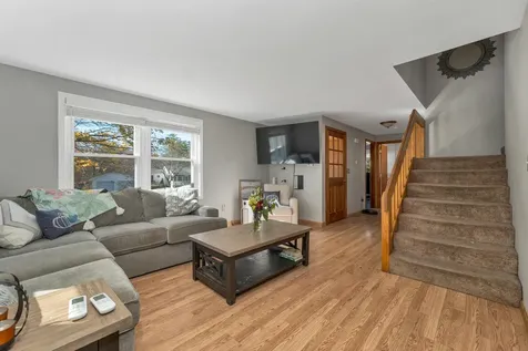 179 Stage Road Nottingham NH 03290