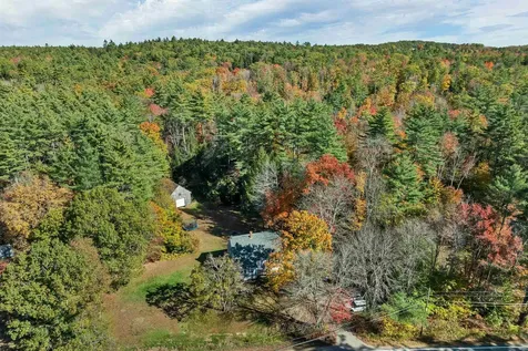 179 Stage Road Nottingham NH 03290