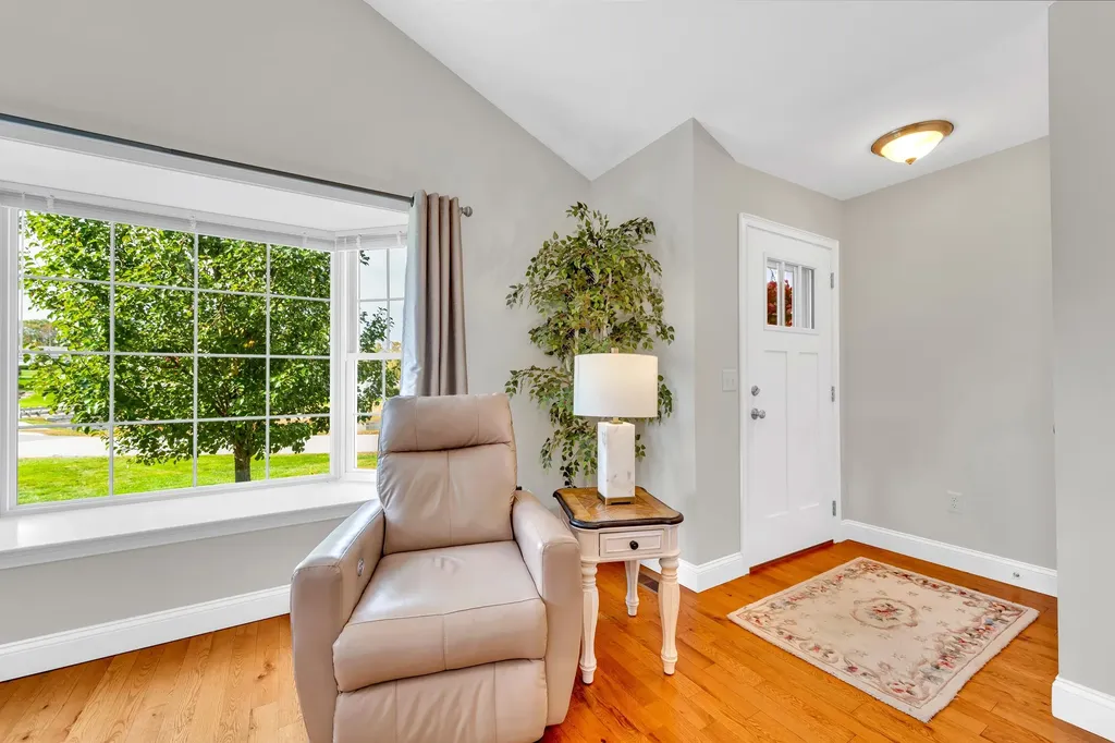 5 Sunset Lane Brentwood NH 03833