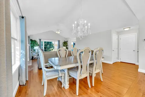 5 Sunset Lane Brentwood NH 03833