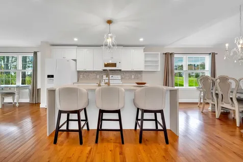 5 Sunset Lane Brentwood NH 03833