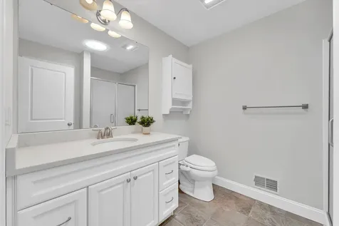 5 Sunset Lane Brentwood NH 03833