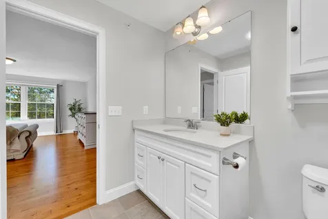 5 Sunset Lane Brentwood NH 03833