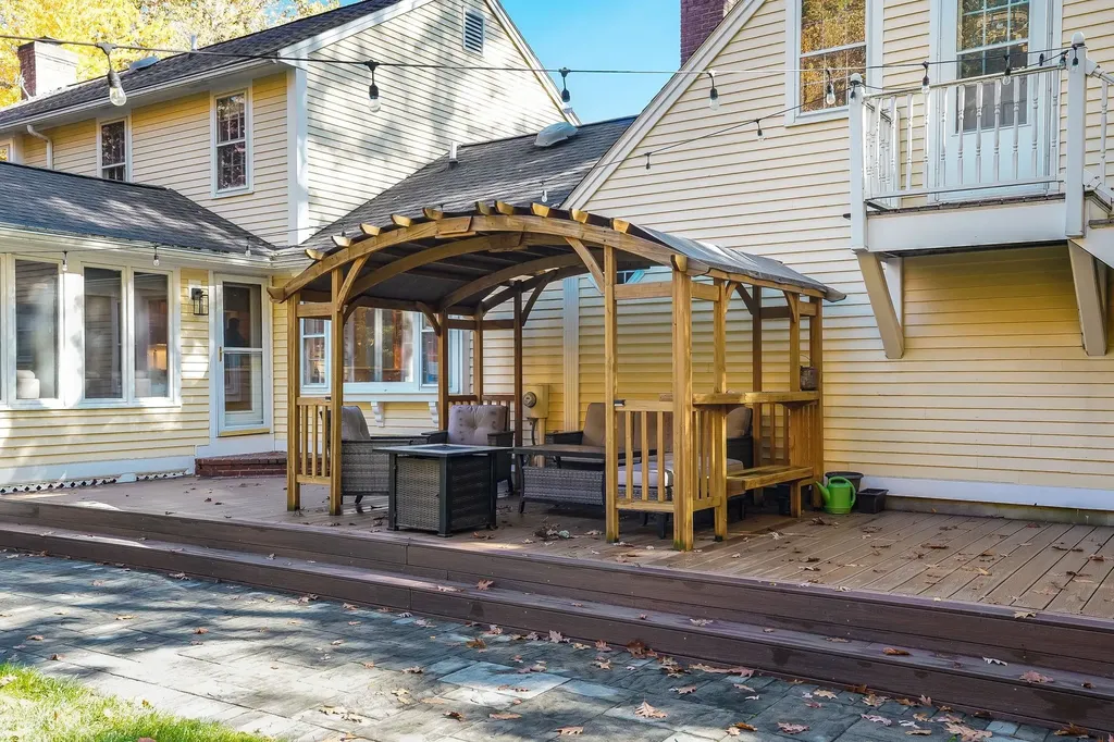 197 Liberty Hill Road Bedford NH 03110