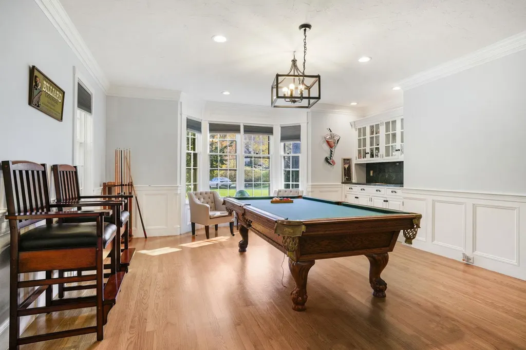 197 Liberty Hill Road Bedford NH 03110