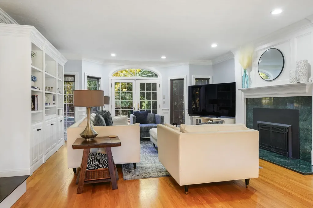 197 Liberty Hill Road Bedford NH 03110