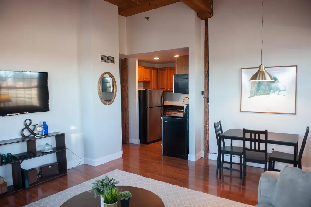 335 Cypress Street Manchester NH 03109