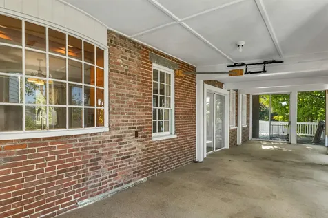 79 South Main Street Wolfeboro NH 03894