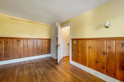 79 South Main Street Wolfeboro NH 03894