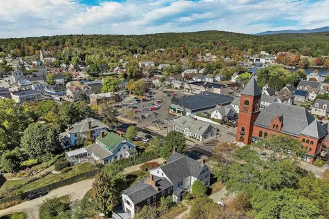 79 South Main Street Wolfeboro NH 03894