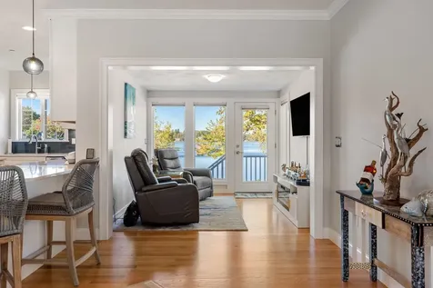 39 Kibrel Court Sandown NH 03873