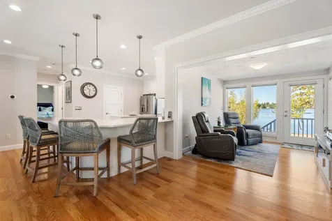 39 Kibrel Court Sandown NH 03873