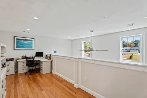 39 Kibrel Court Sandown NH 03873