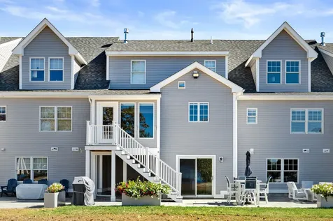 39 Kibrel Court Sandown NH 03873