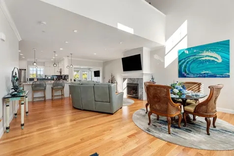 39 Kibrel Court Sandown NH 03873