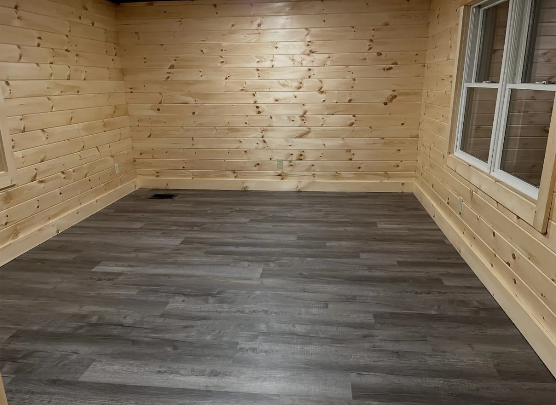 1873 Old River Road Hartford VT 05001