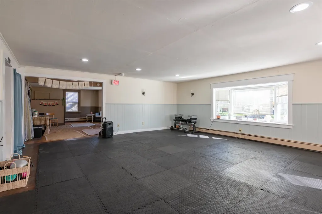 11 Main Street Greenville NH 03048