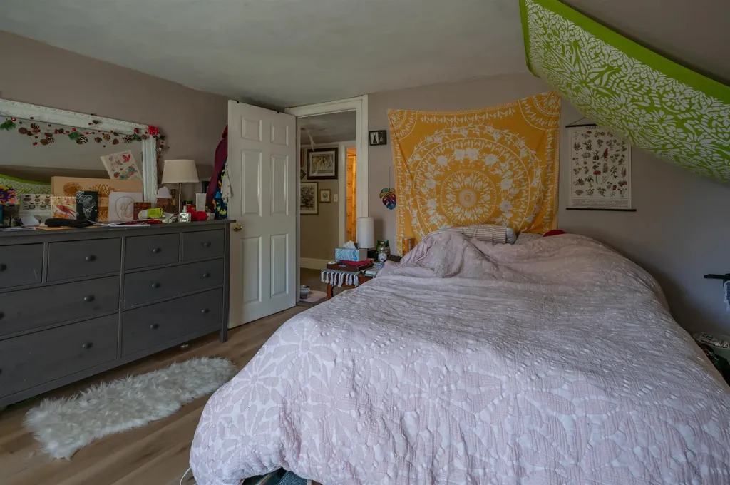 11 Main Street Greenville NH 03048